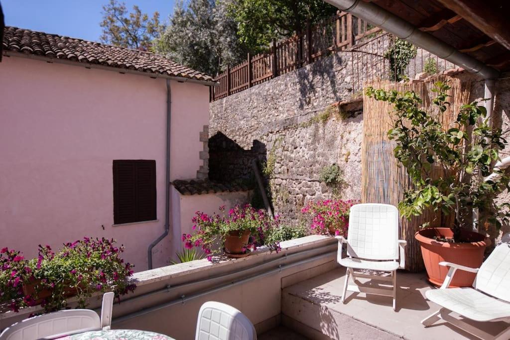 Il Ciclope Di Annalisa Apartment Alatri Exterior foto
